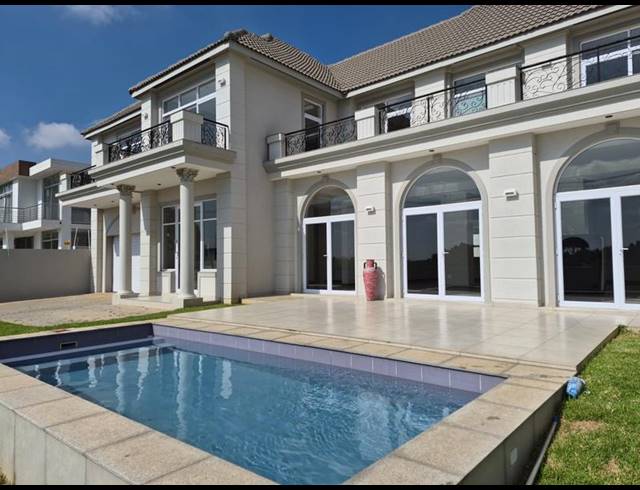 5 BEDROOM PROPERTY TO RENT IN WATERKLOOF HEIGHTS